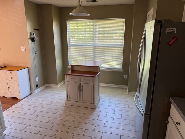 Building Photo - 3564 Faraday Ln