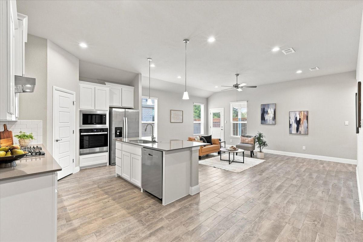 Foto del edificio - 2704 Starling St