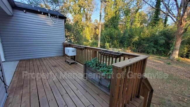 Foto del edificio - 7 Foxhall Rd