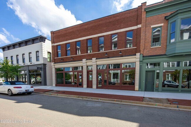 Building Photo - 6353 Meeting St