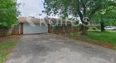 Building Photo - 103 Piper Ln