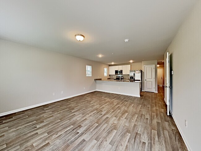 Foto del edificio - New 3 Bedroom Home in Conyers! Apply Today!