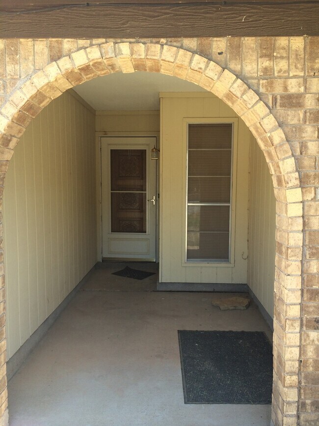 Foto del edificio - READY TO RENT! 3/2/2