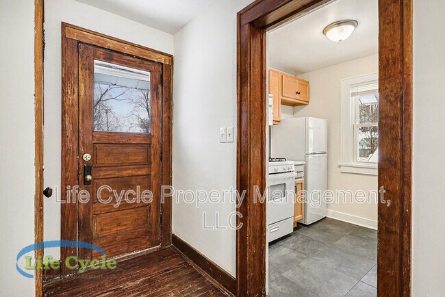 Foto del edificio - 507 Eastern Ave NE