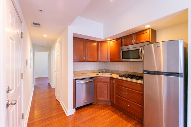 Building Photo - 1431 Lombard St