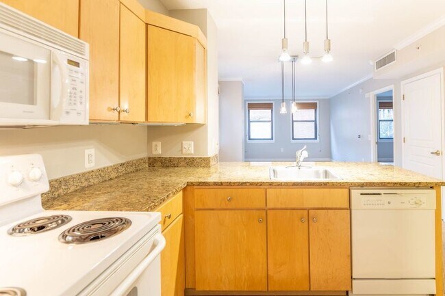 Foto del edificio - Quiet Sunny Penn Quarter One-Bedroom!