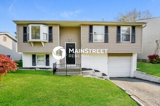 Building Photo - 2168 Jade St