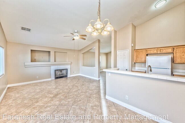 Building Photo - 4 br, 2 bath House - 4630 Woodview St