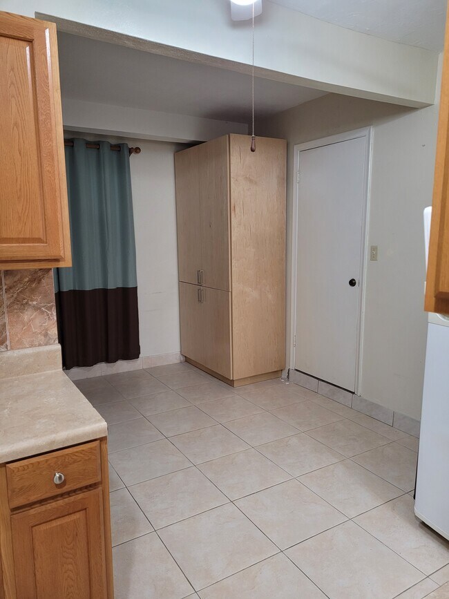 Foto del edificio - 1330 SW 102nd Ct