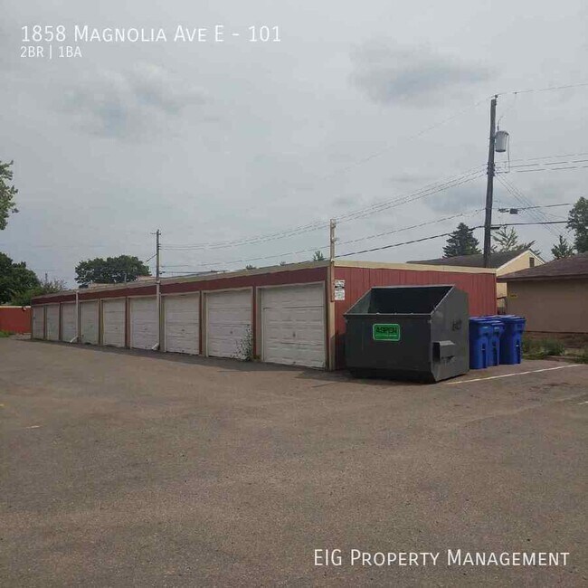 Building Photo - Available 6/21/2024