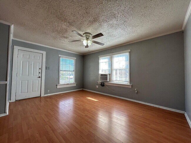 Foto del edificio - 2211 26th St