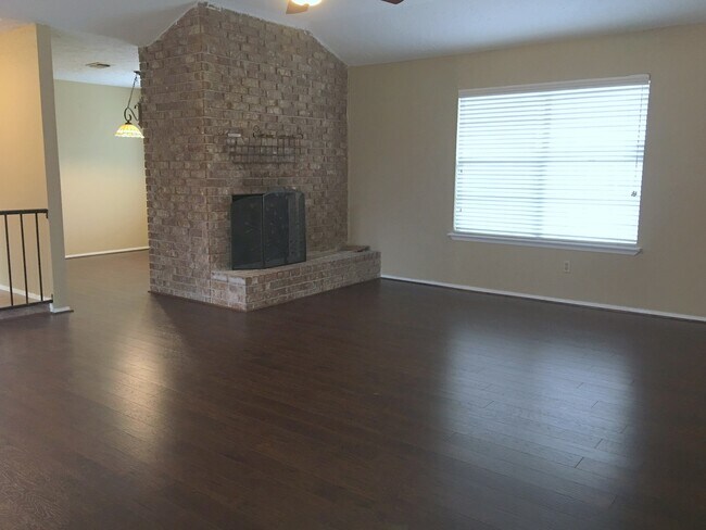 Building Photo - 17114 Marlin Spike Way