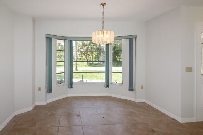 Building Photo - South Venice Annual Pool Home for Rent