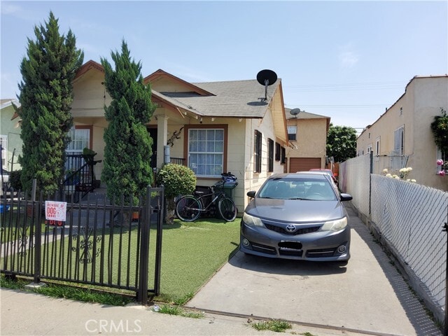 Primary Photo - 1238 E 69th St