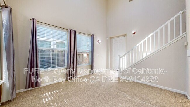 Building Photo - 4217 Quimby St