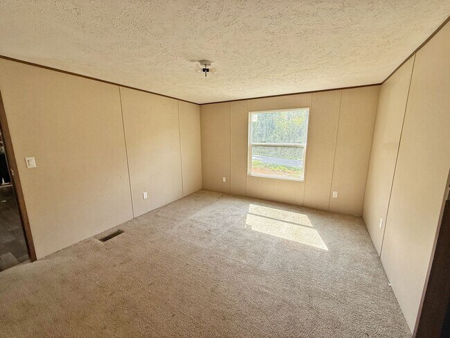 Foto del edificio - 2 Bedroom 2 Bathroom Mobile Home