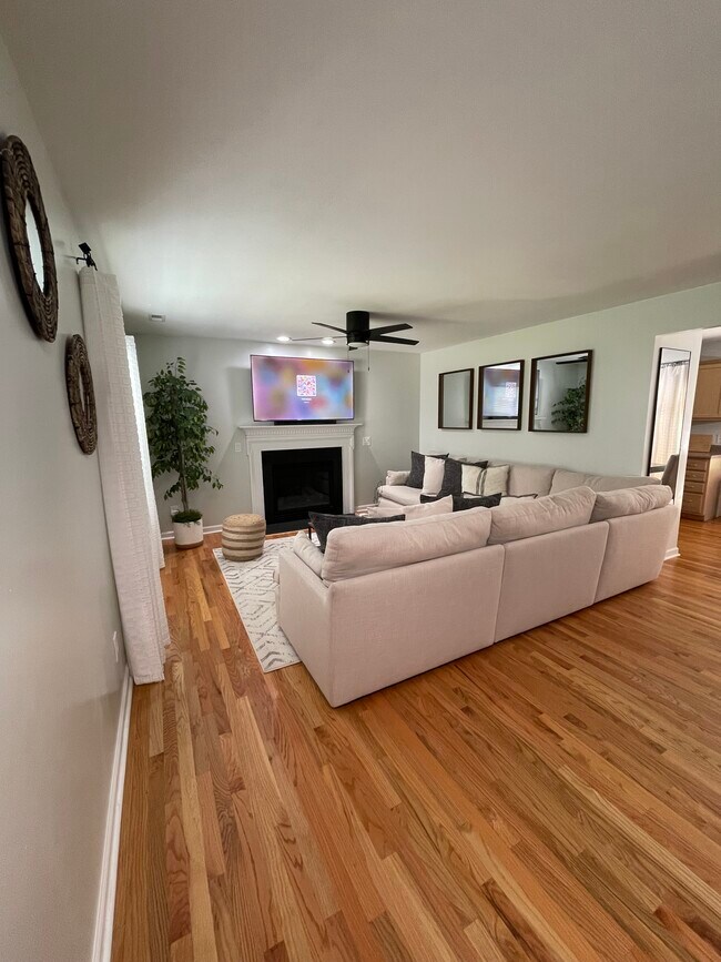 Foto del edificio - 624 Monger Ln