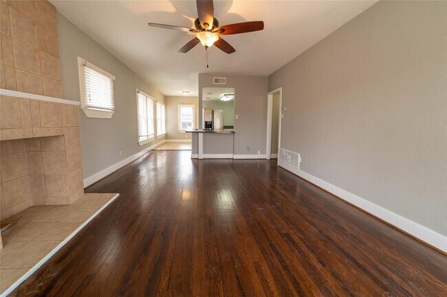 Foto del edificio - Rosedale Duplex