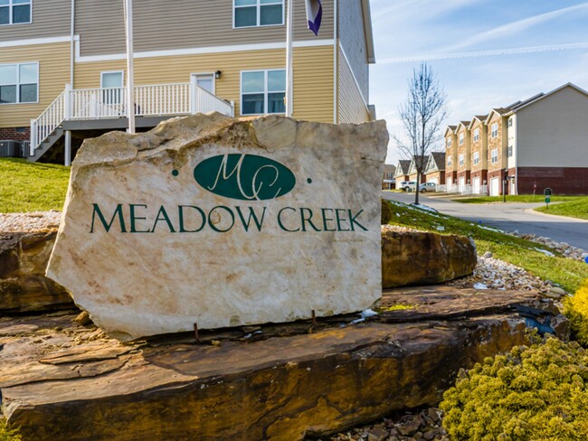 Foto del edificio - Meadow Creek Apartments