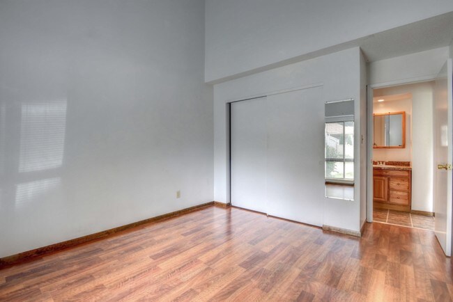Foto del edificio - 38 Colony West Drive - 1