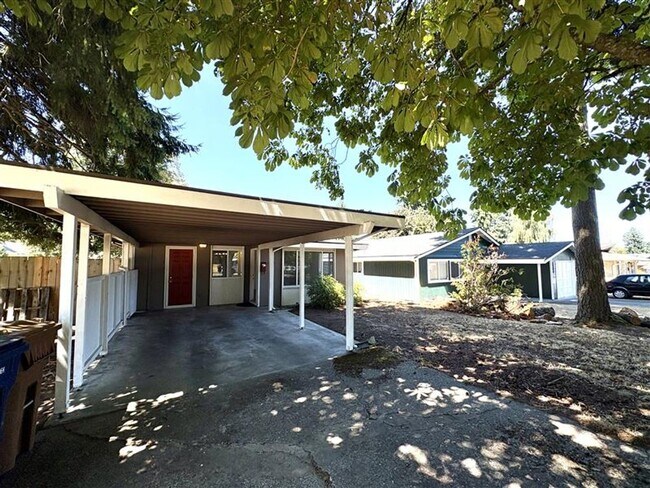 Foto del edificio - Cozy & Clean 3BR Home in North Tacoma