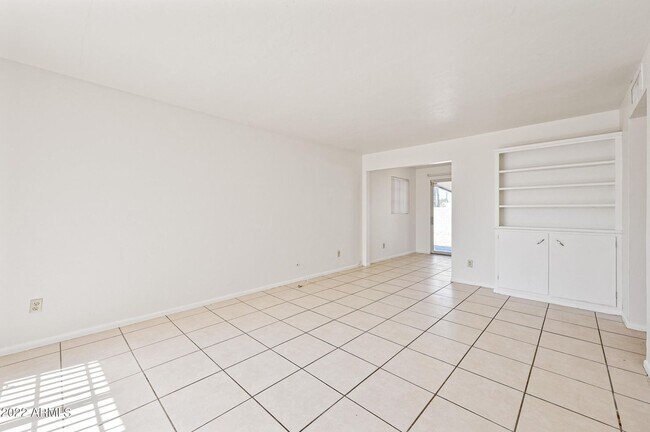 Vista al entrar - 6212 N 12th Pl