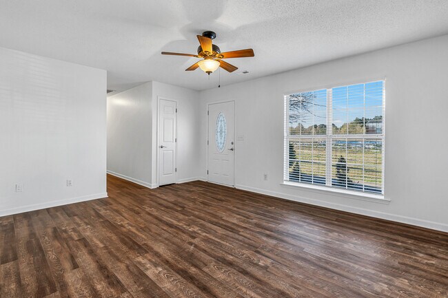 Building Photo - 1551 Ready Section Rd