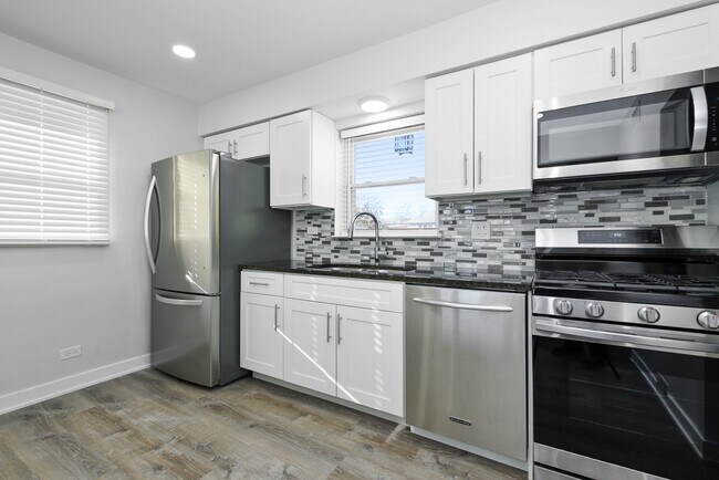 Foto del edificio - 10838 S Neenah Ave