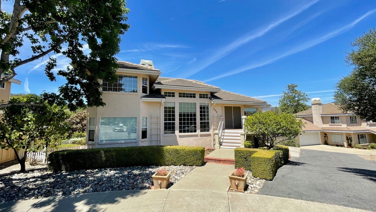 Primary Photo - Exceptional Custom Home in SLO - 3 Bedroom...