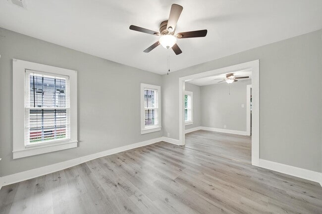 Foto del edificio - Recently Renovated 2 Bedroom Home in Rock ...