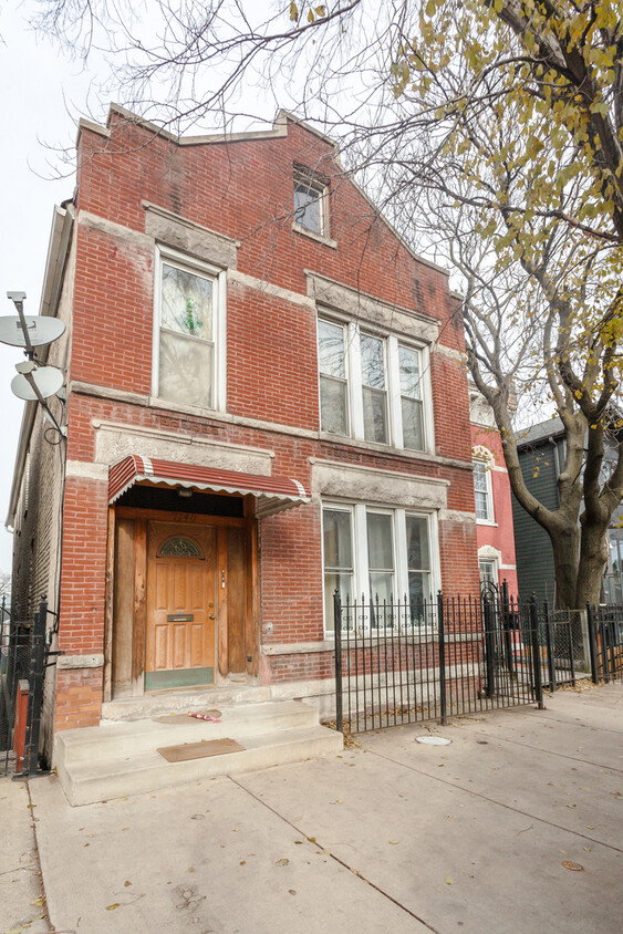 Foto principal - 1740 W 21st Pl