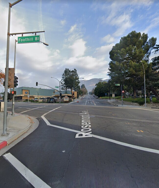 Foto del edificio - Cross Apartments