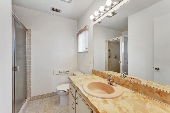 Building Photo - 14263 El Clavel Way