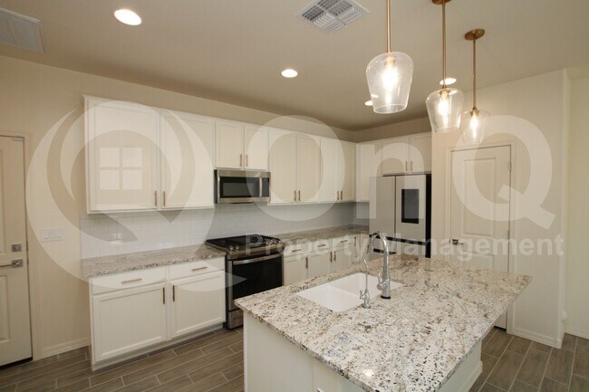 Photo - 5842 W Encinas Ln House