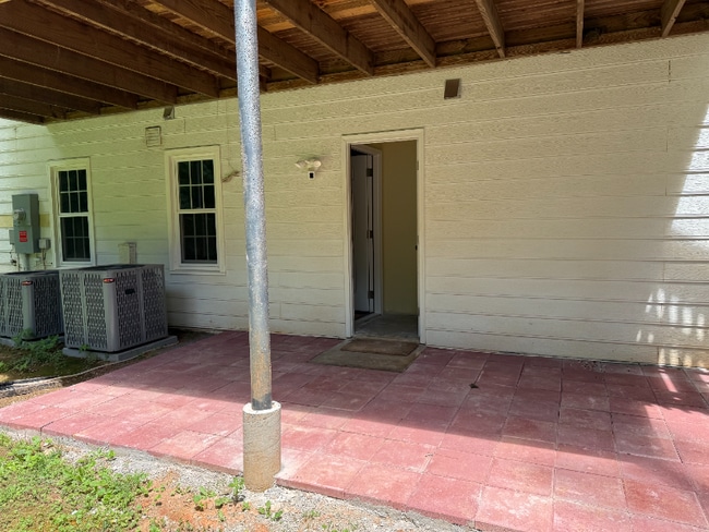 Building Photo - 2786 Brookcliff Landing NE