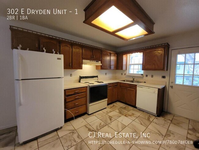 Building Photo - 302 E Dryden St