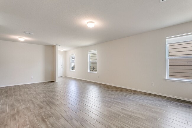 Building Photo - Beautiful 3 - Bedroom One Story Home in Davis Ranch Community