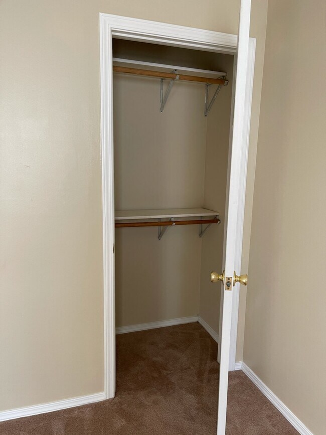 Legion Park & Heartwood Court Apartments Apartments 405 W Legion Blvd