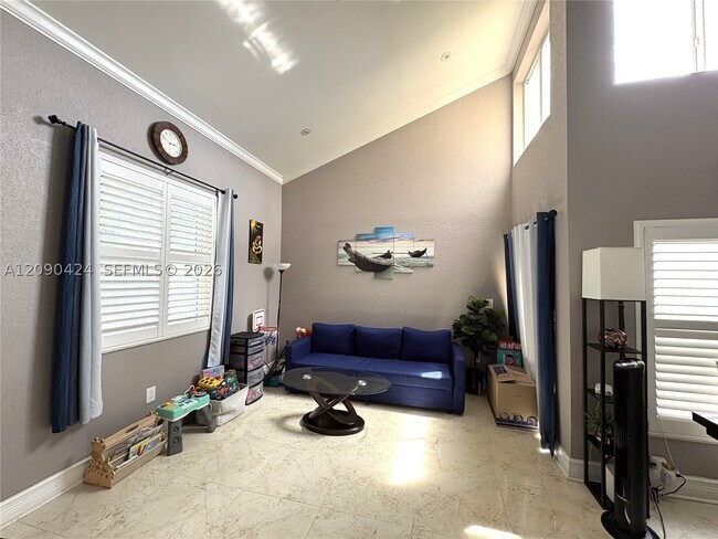 Foto del edificio - 12740 NW 15th St