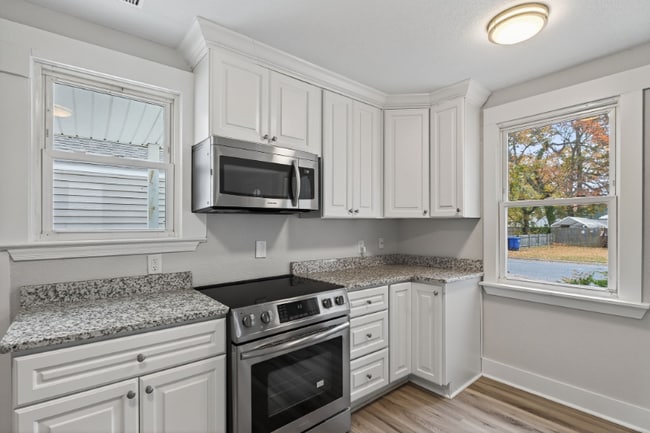 Photo - 3517 Brighton St House