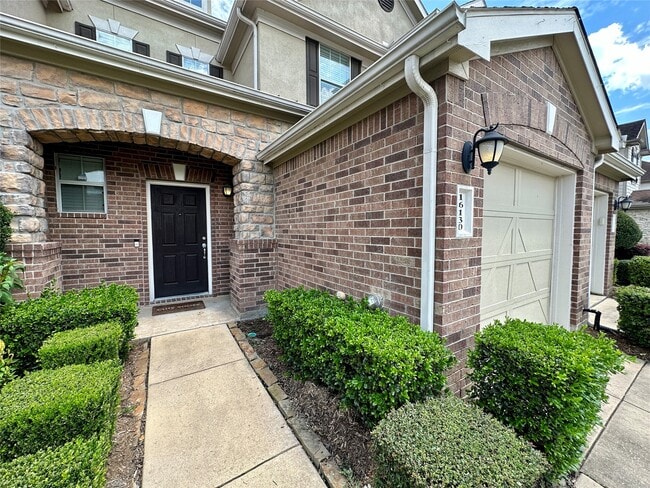 Foto del edificio - 16130 Limestone Lake Dr