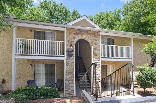 Building Photo - 2955 Seven Pines Ln