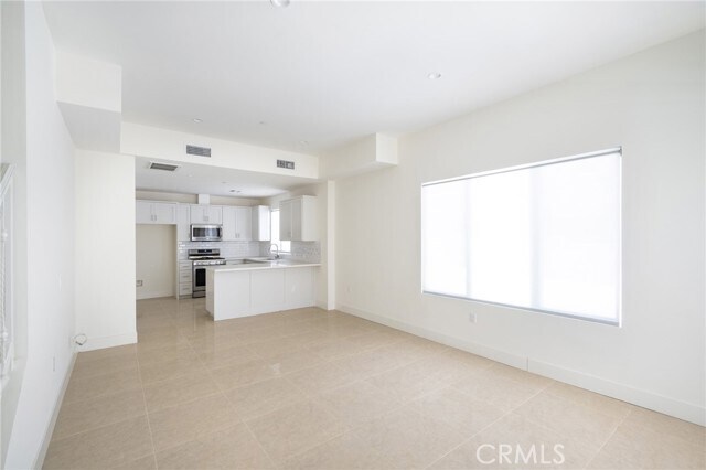 Building Photo - 2341 Mira Vista Ave