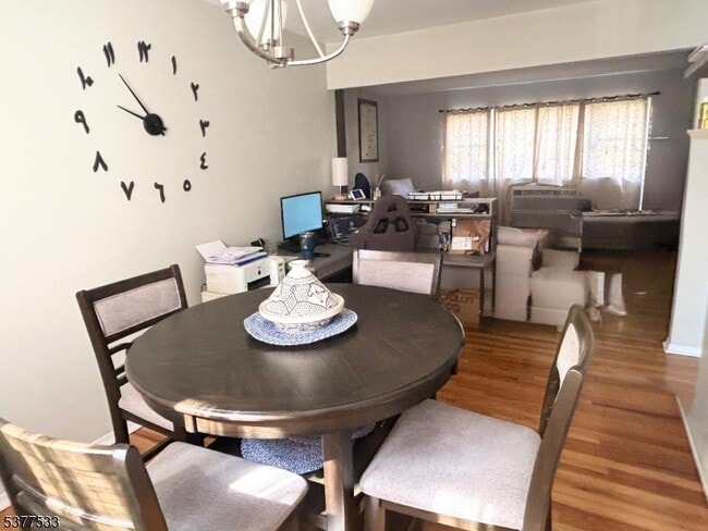 Foto del edificio - 2467 NJ-10