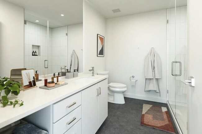 Building Photo - Maeve Central Station