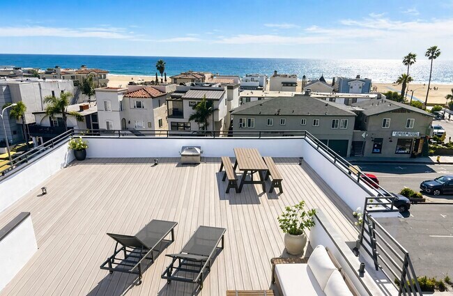 Terraza compartida con vistas al océano - 2124 Hermosa Ave