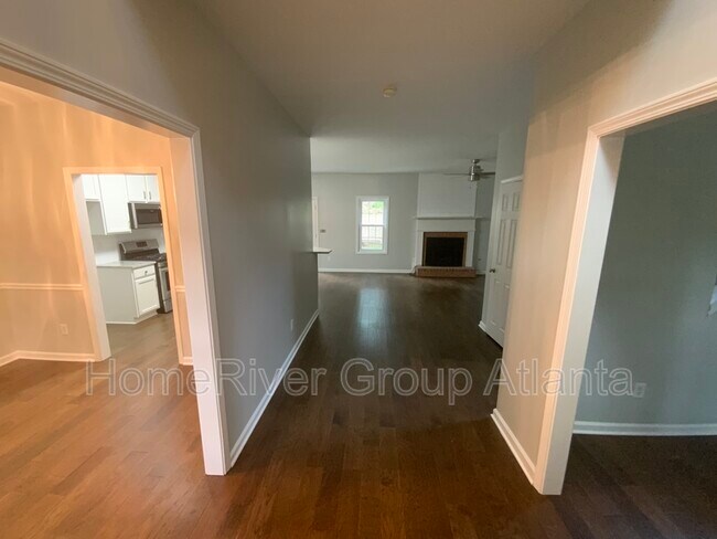 Building Photo - 7340 Lanier Cove Ct