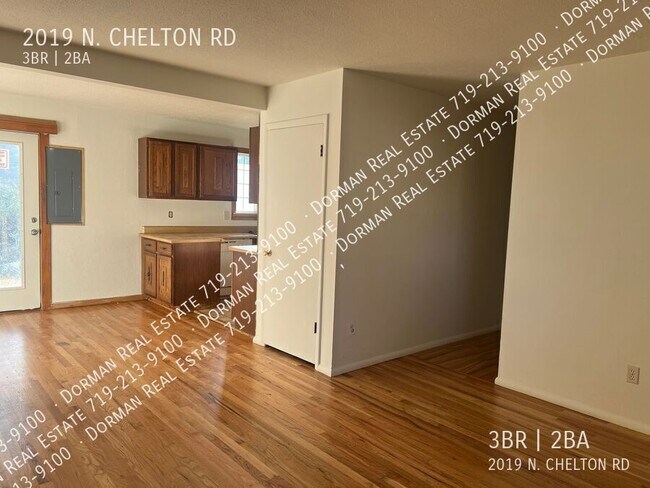 Foto del edificio - 2019 N Chelton Rd