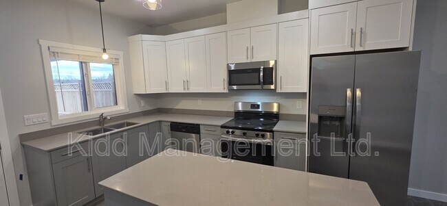 Photo du bâtiment - 1183 Blackburn N Rd