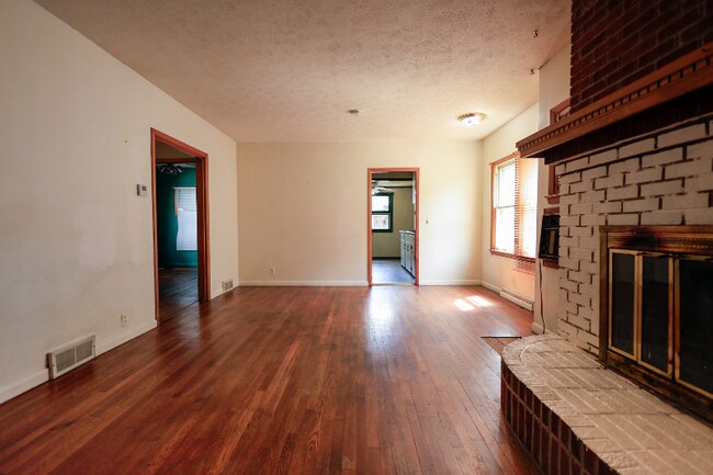Foto del edificio - 1126 18th St NE